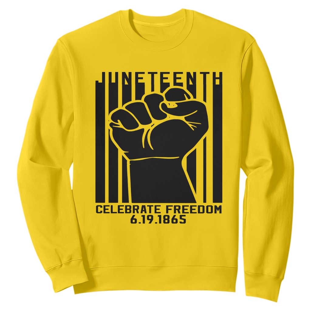 Juneteenth 1865 Independence Sweatshirt Celebrate Freedom Raised Fist TS01