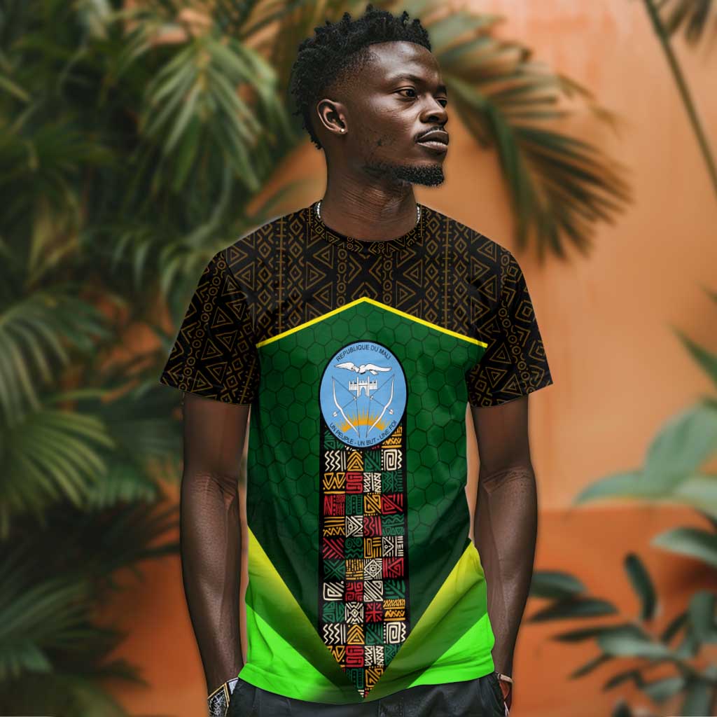 Mali Map T shirt Vulture in Gliding Flight - African Patterns Design TS04